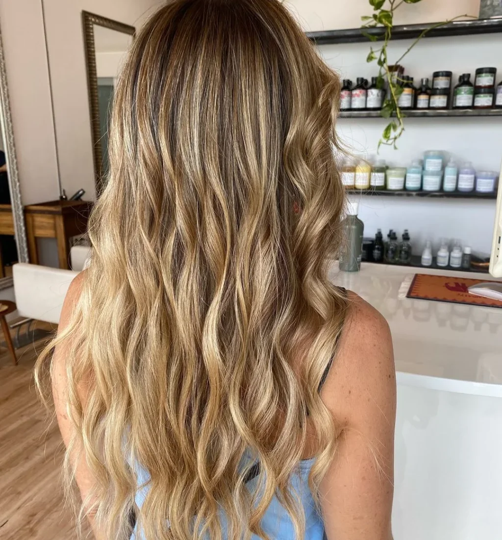 best hair colorist near you